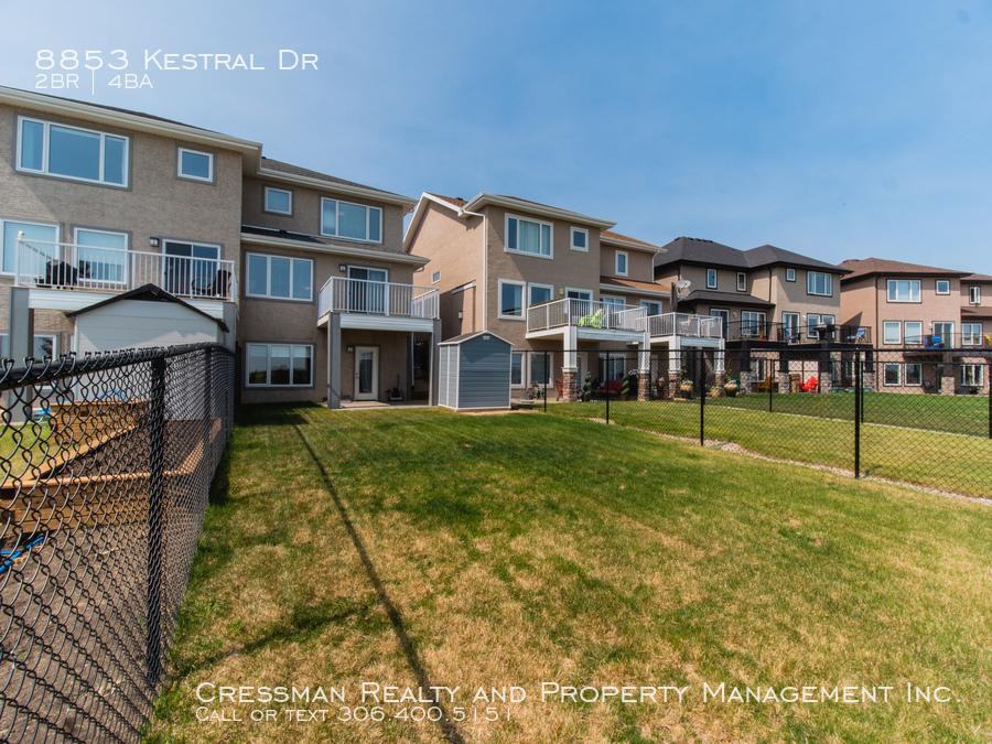 8853 Kestral Dr - Photo 3 of 23