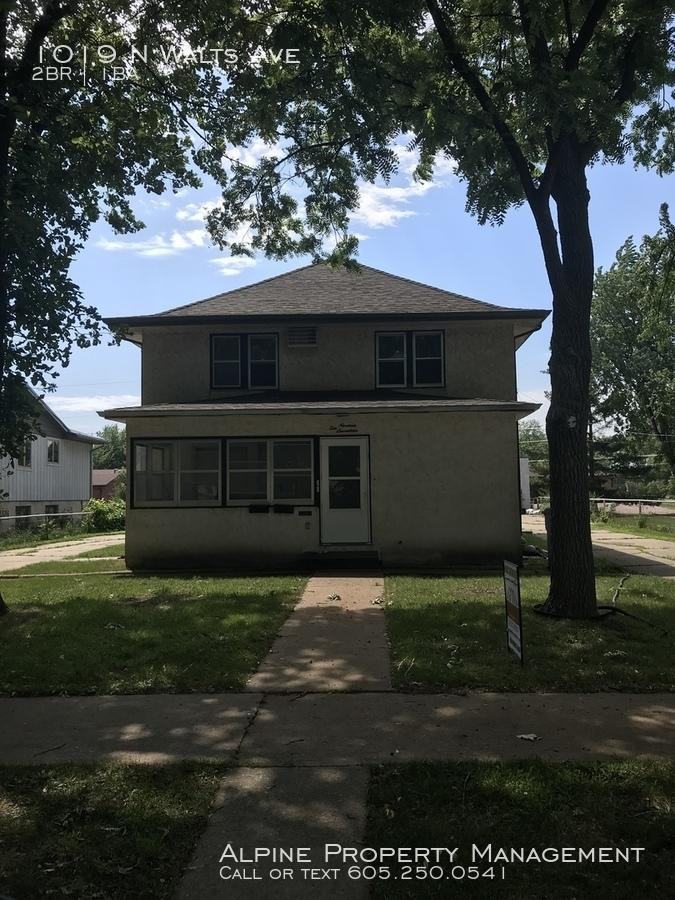 1019 N Walts Ave - Photo 2 of 19
