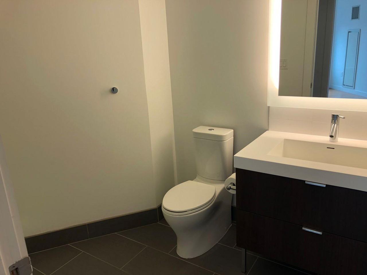 127 Kingston St - Photo 2 of 29