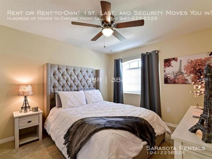 8906 Founders Cir - Photo 3 of 25