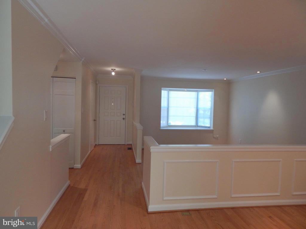 10259 Green Holly Terrace - Photo 2 of 26