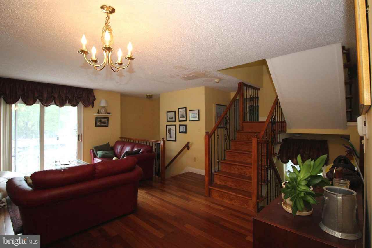 9 Halstead Place - Photo 3 of 16