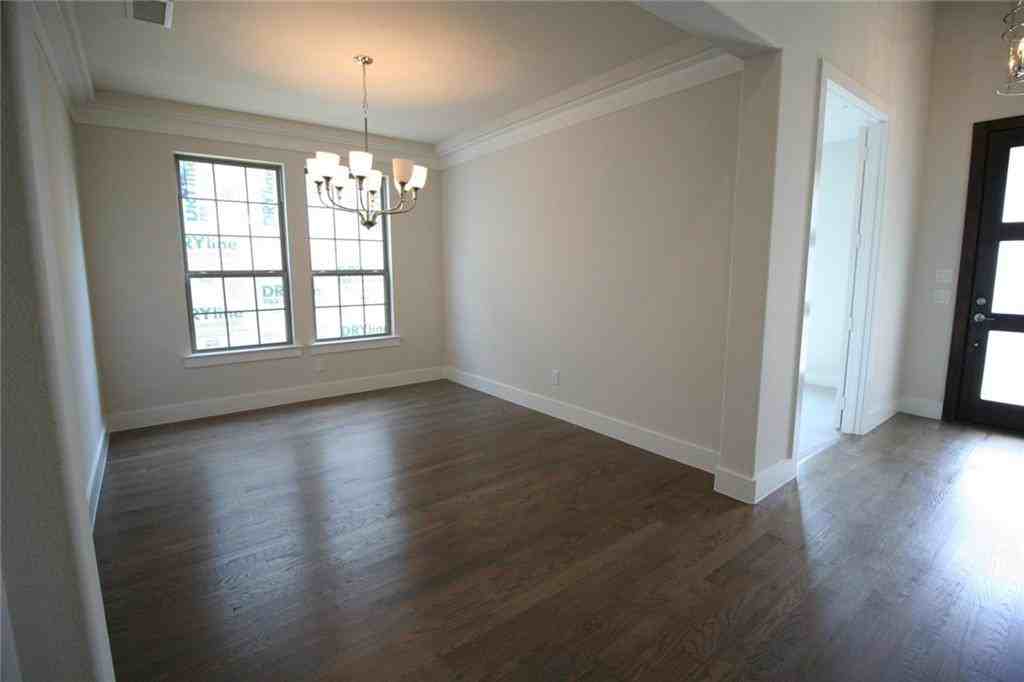 4528 La Roche Avenue - Photo 2 of 32