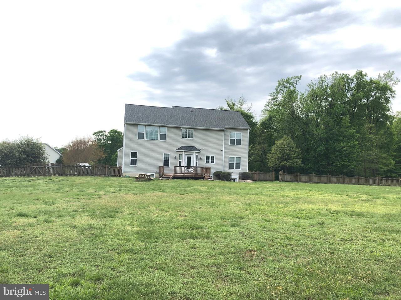 7826 Legend Ct - Photo 2 of 31