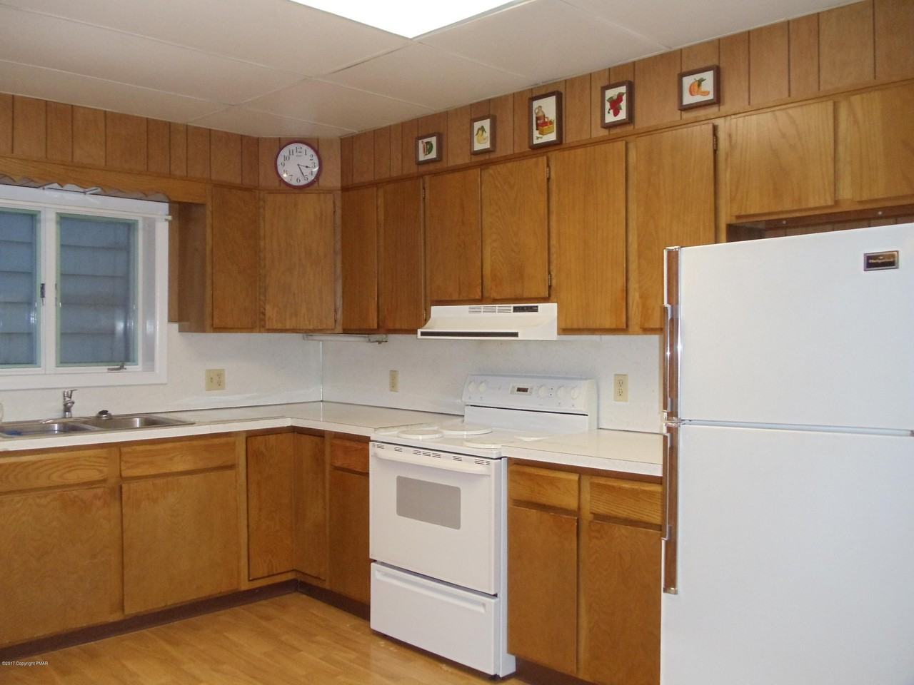 230 W Catawissa St - Photo 2 of 8