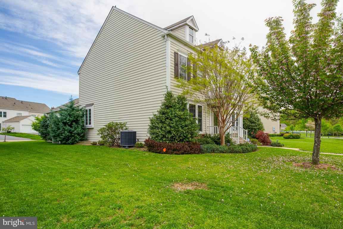 41397 Windybush Dr - Photo 2 of 42