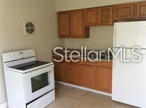 1516 Guinyard Way - Photo 2 of 10