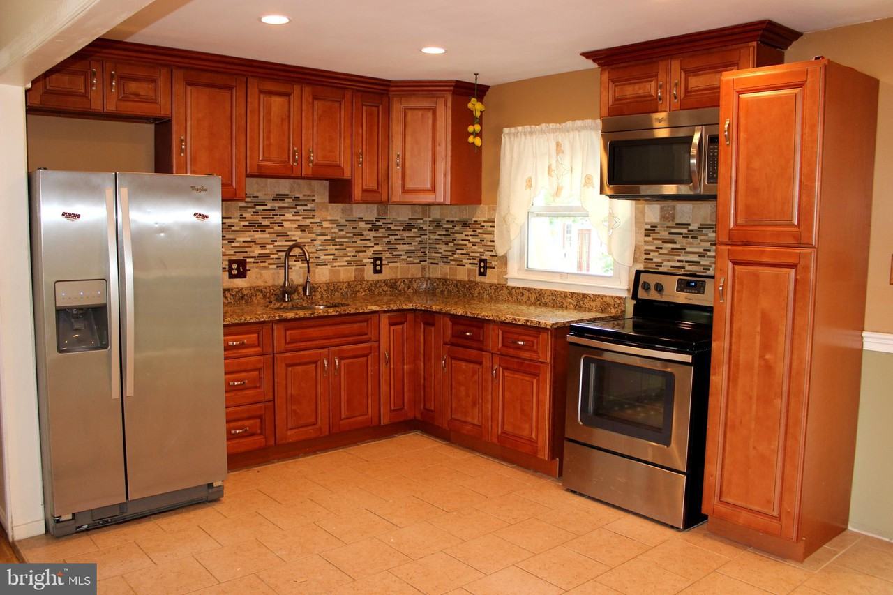 5272 Mantle Ct - Photo 3 of 19