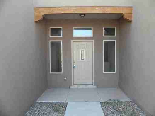 1255 Goodwin Ln - Photo 3 of 40