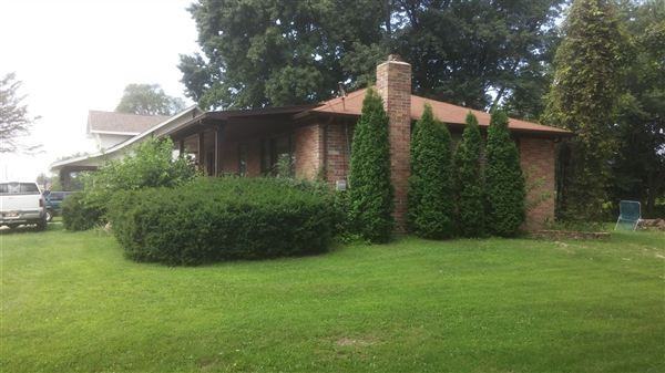 7142 W Vienna Rd - Photo 2 of 2