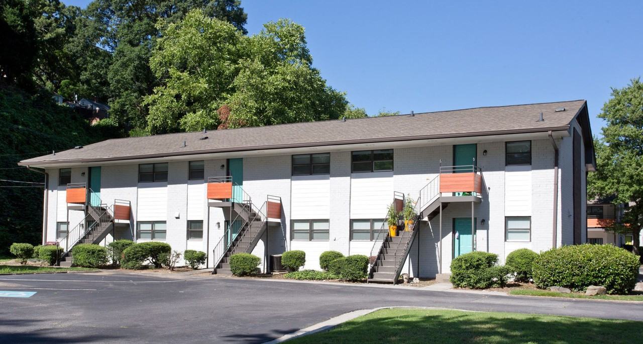 The 500 - Photo 2 of 43