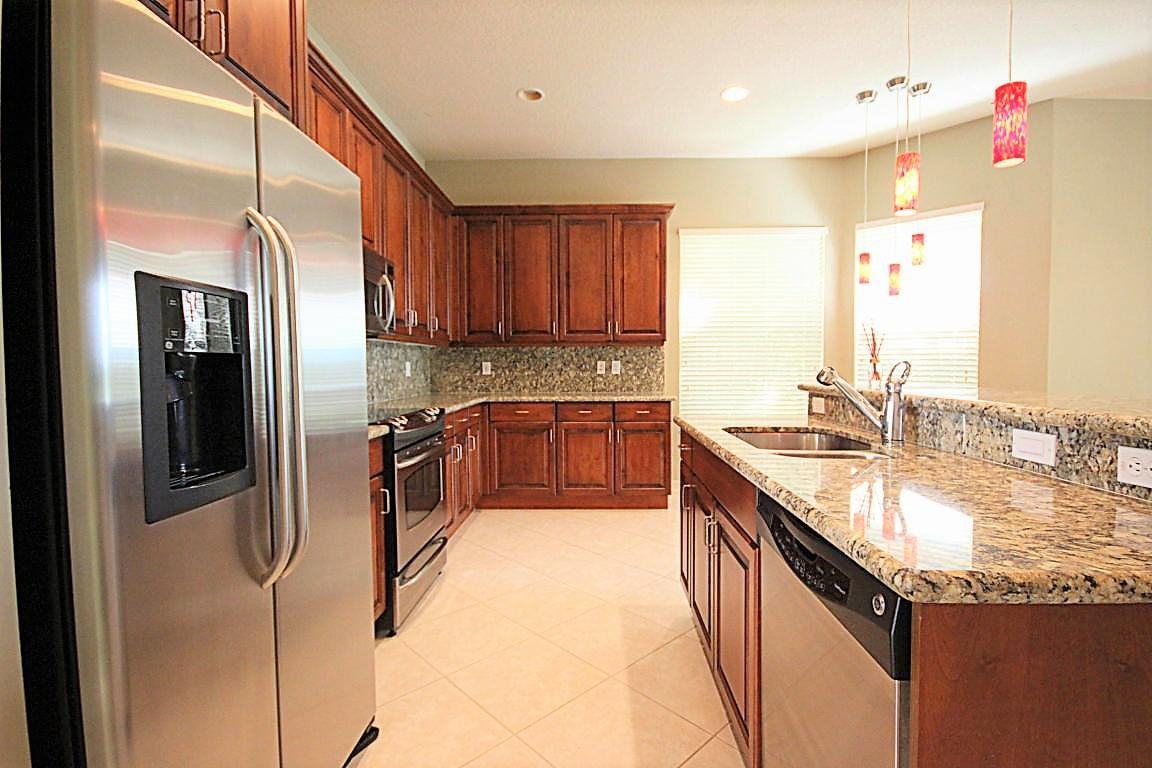 11351 Majestic Acres Terrace - Photo 2 of 20