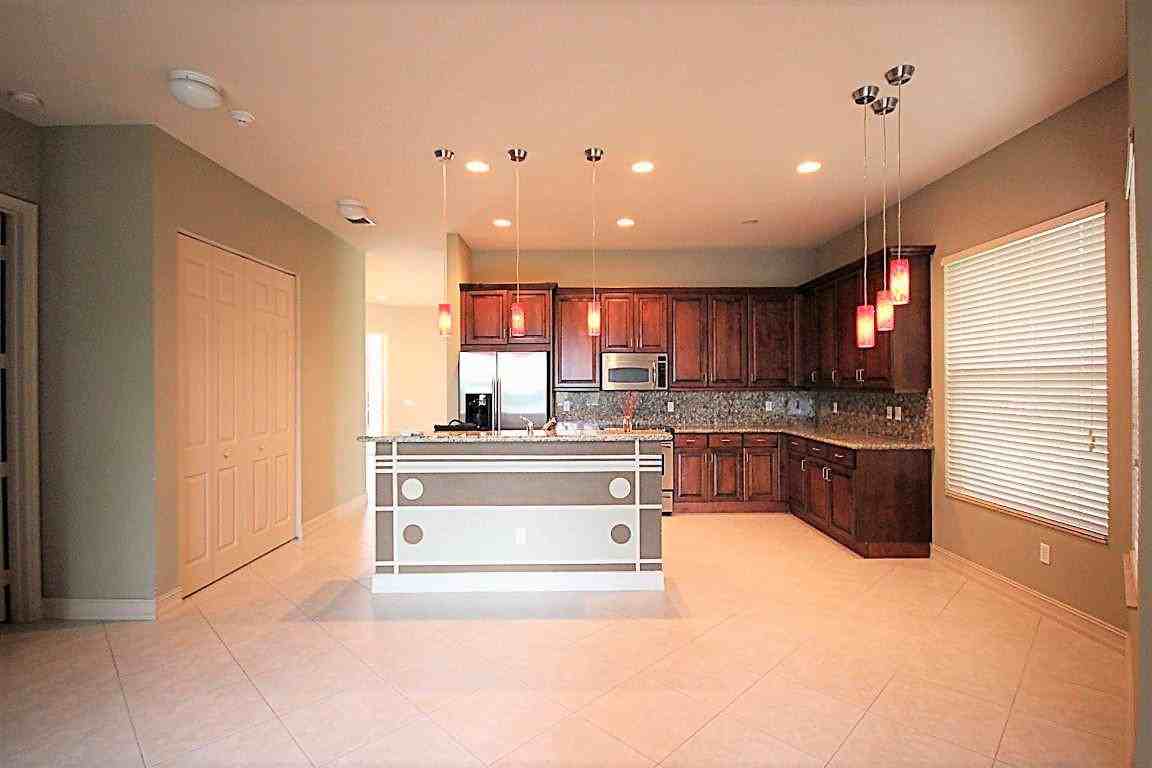 11351 Majestic Acres Terrace - Photo 3 of 20