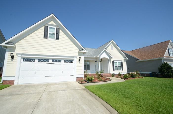 2912 Eaglecrest Ln - Photo 2 of 35