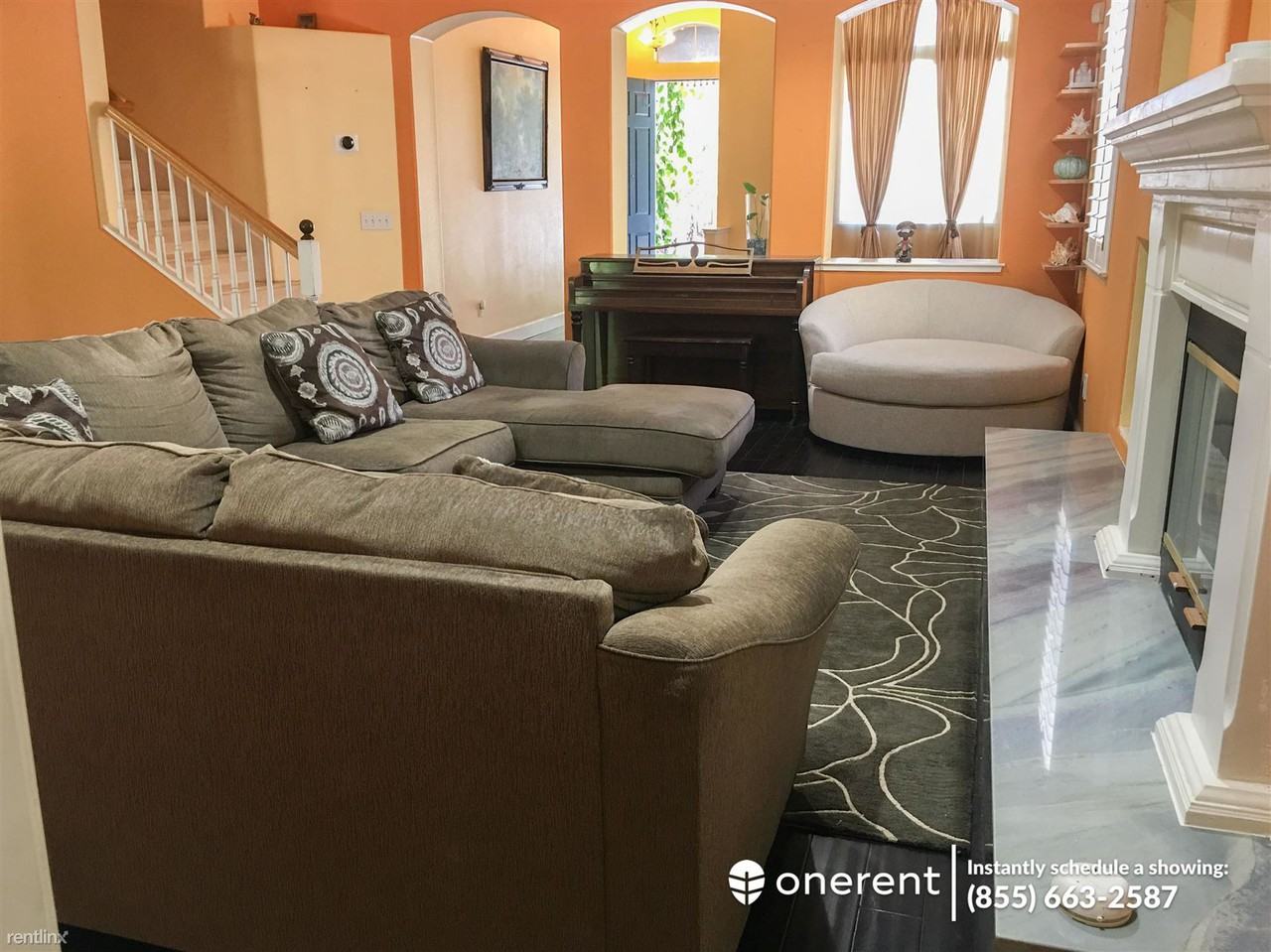 3318 Alsace Court - Photo 3 of 23