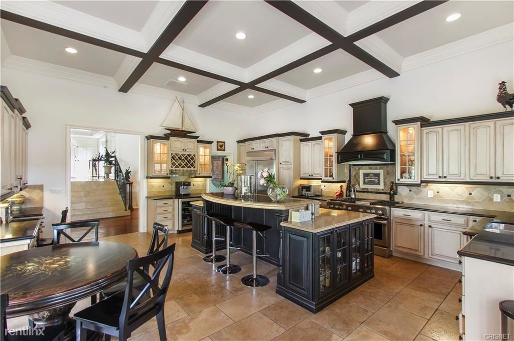 4507 Park Verona - Photo 2 of 10