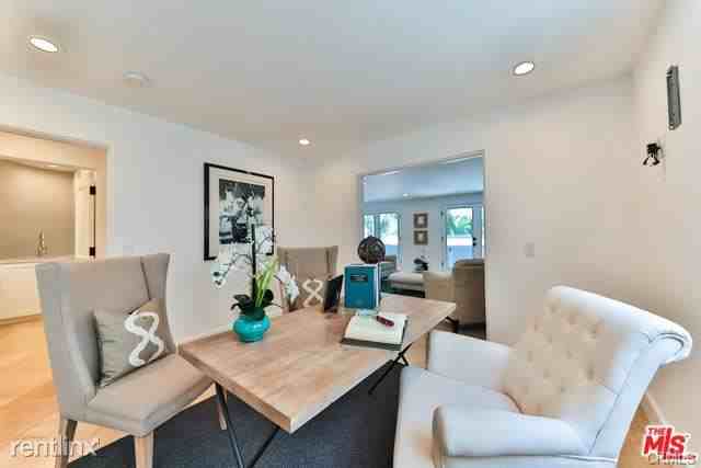 124 Reef Mall - Photo 2 of 10