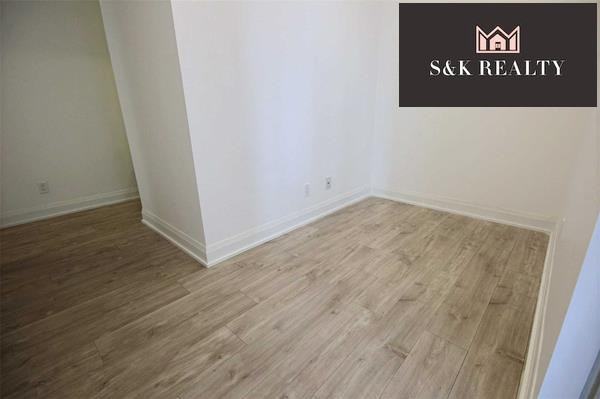 56 Annie Craig Drive #1830 - Photo 3 of 17