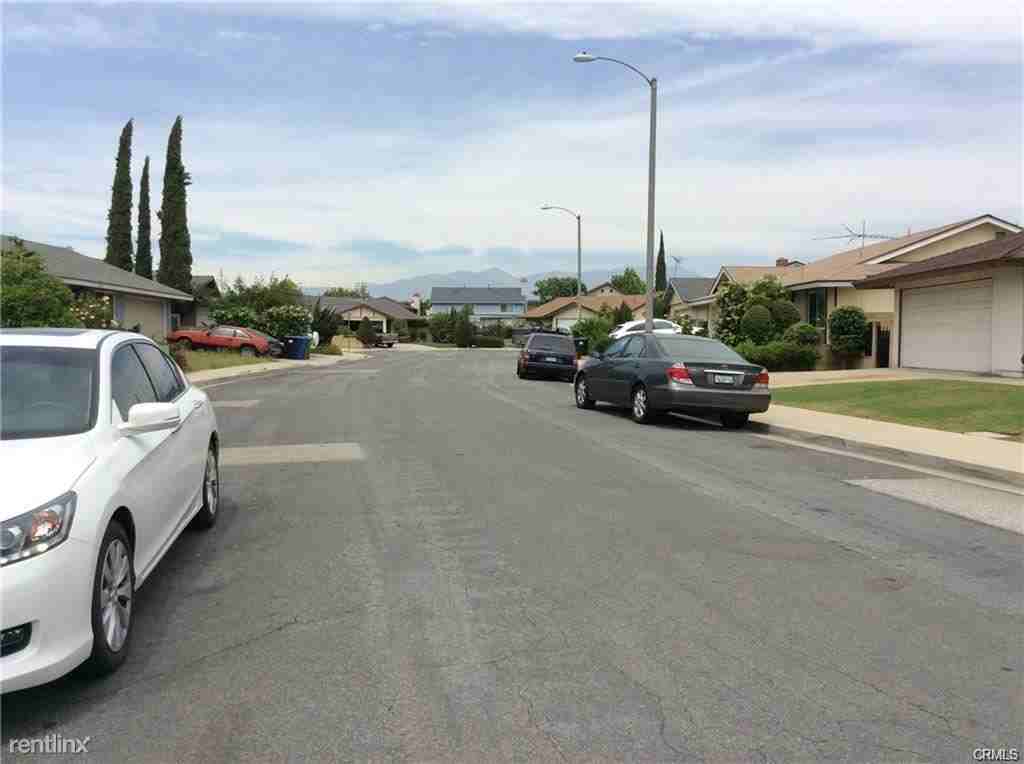 1526 Abakan St - Photo 2 of 5