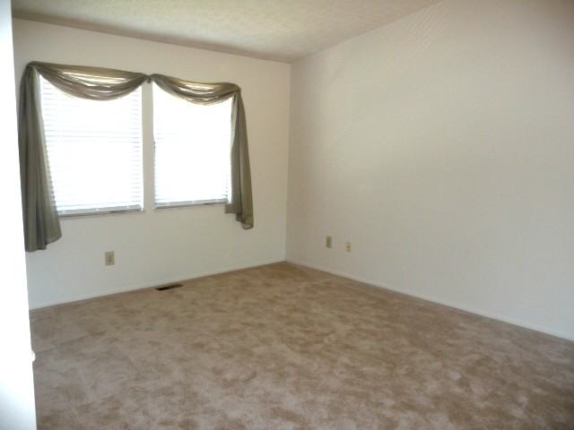 2190 Orinda Ct - Photo 2 of 14