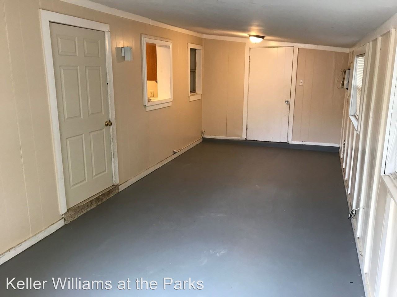 530 Ruffel St - Photo 3 of 13