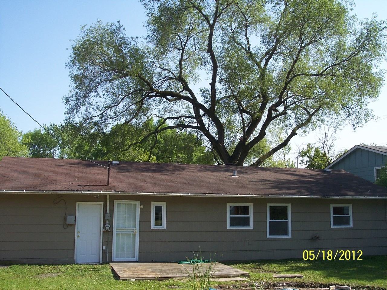 1825 Sauk Trail - Photo 2 of 5