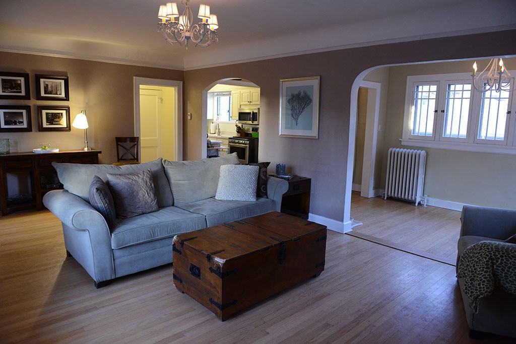 1320 S Downing St - Photo 2 of 28