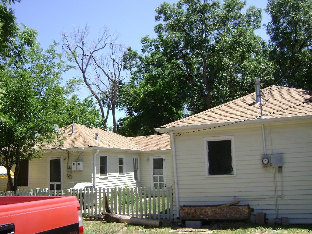 5605 Yarrow St - Photo 2 of 2