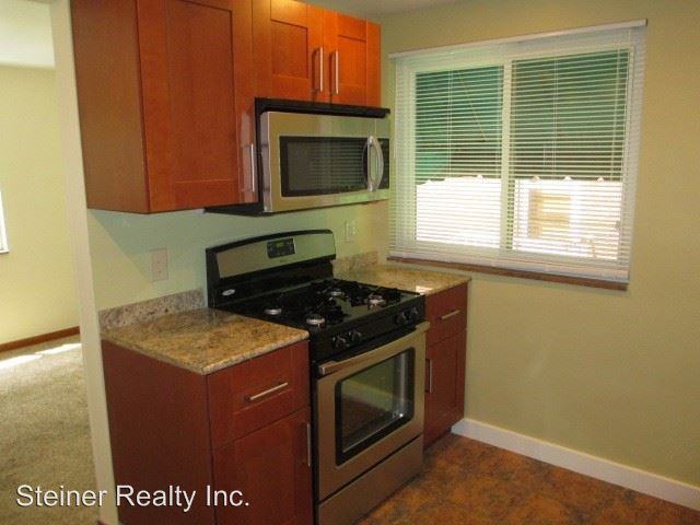 153 Oakview Ave - Photo 3 of 13