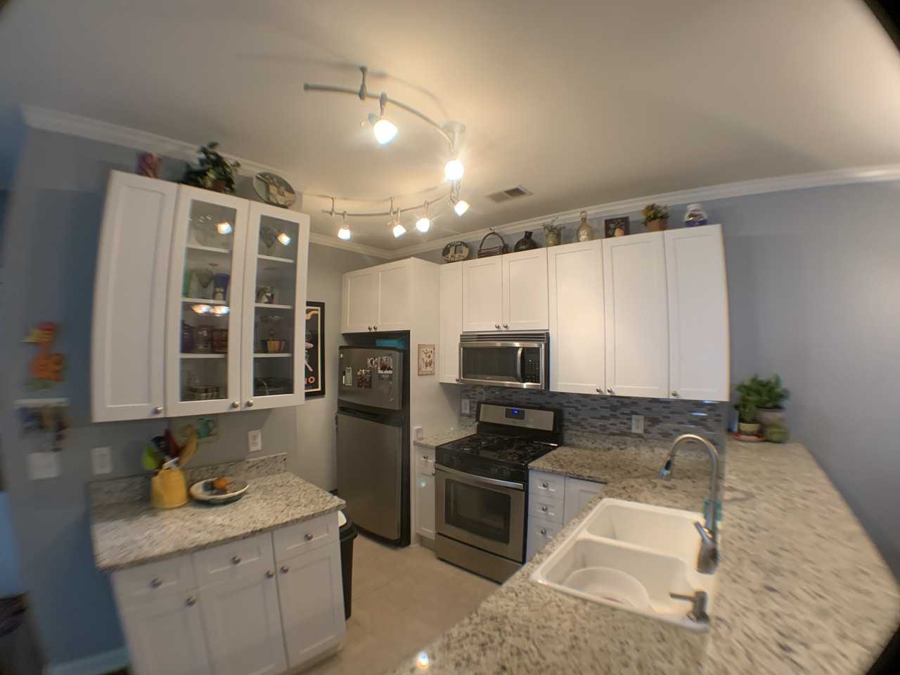 1202 Grove Park Dr - Photo 2 of 12