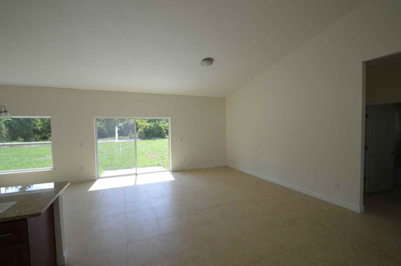 406 Boswell Way - Photo 3 of 13