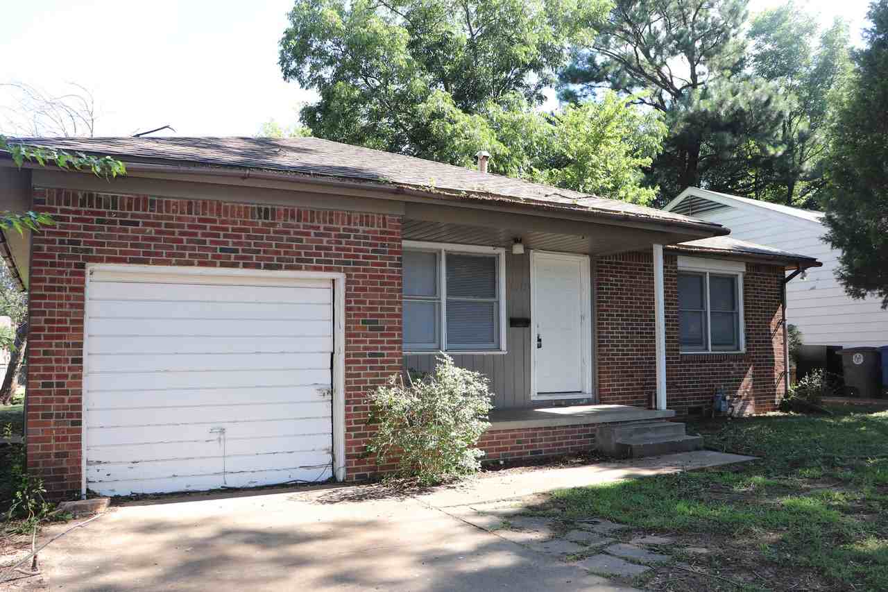 1017 E 38th Pl - Photo 3 of 21