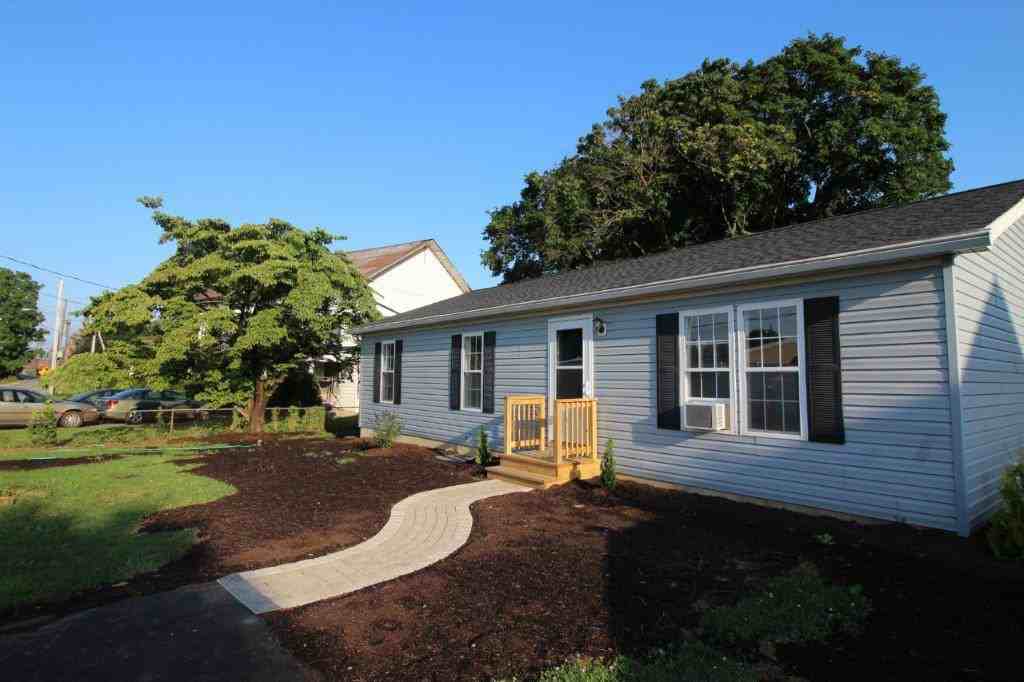 3190 Irishtown Rd - Photo 2 of 11