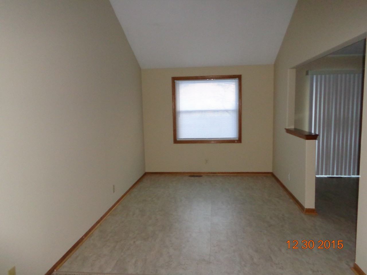 8345 Bedford Ave - Photo 3 of 10