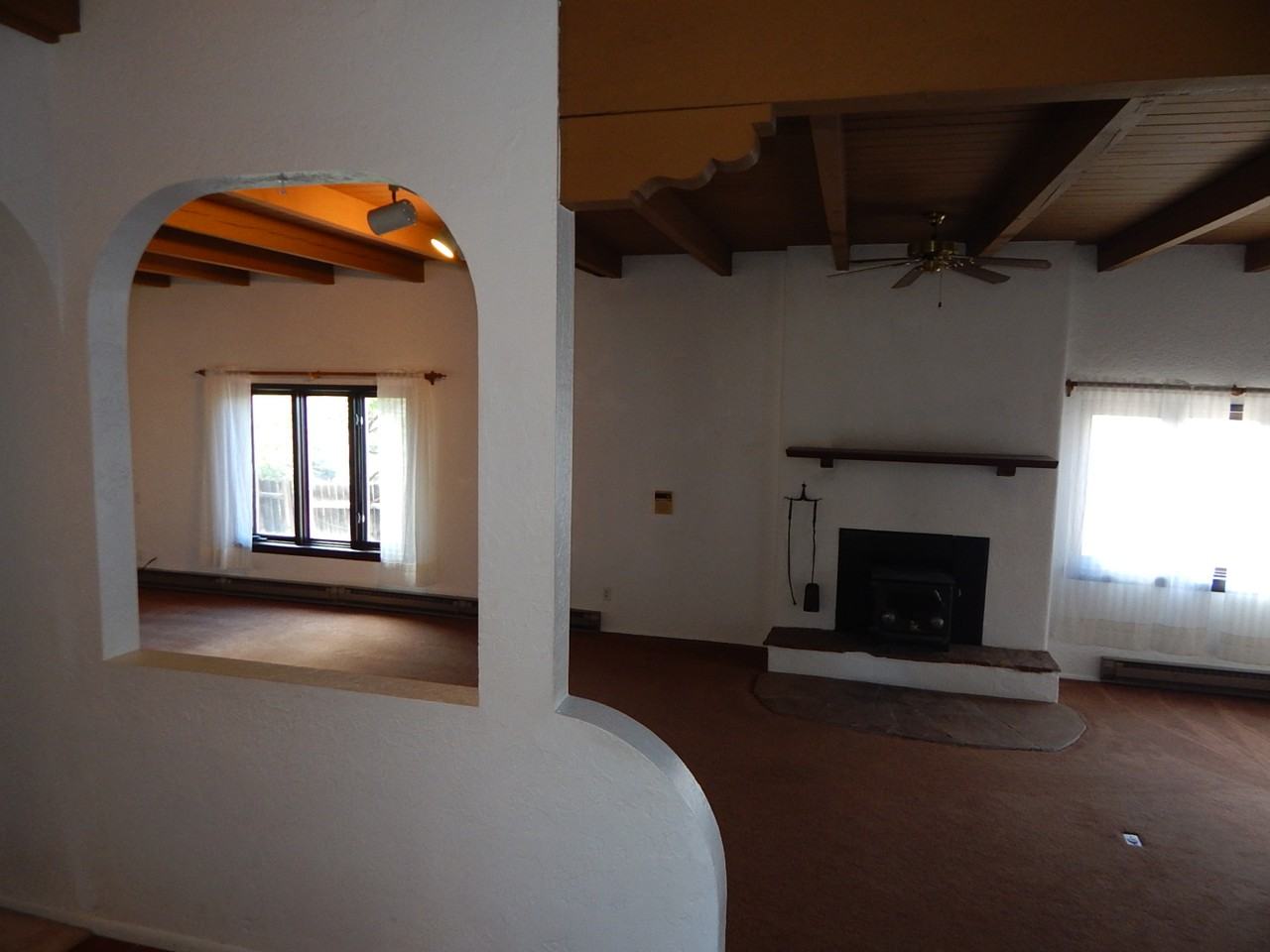 84 Sunlit Dr W - Photo 2 of 29