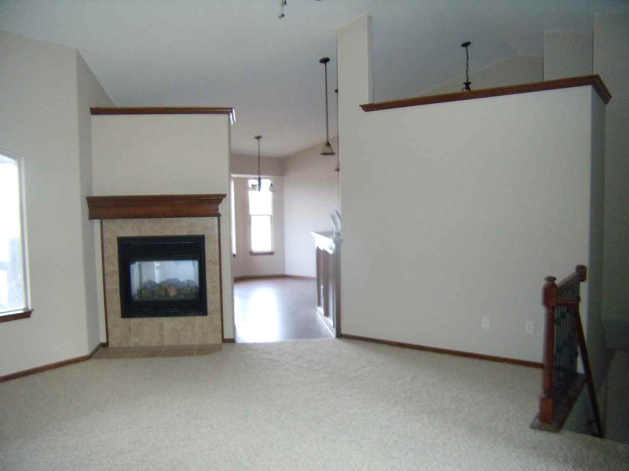 408 E Karla Ave - Photo 2 of 24