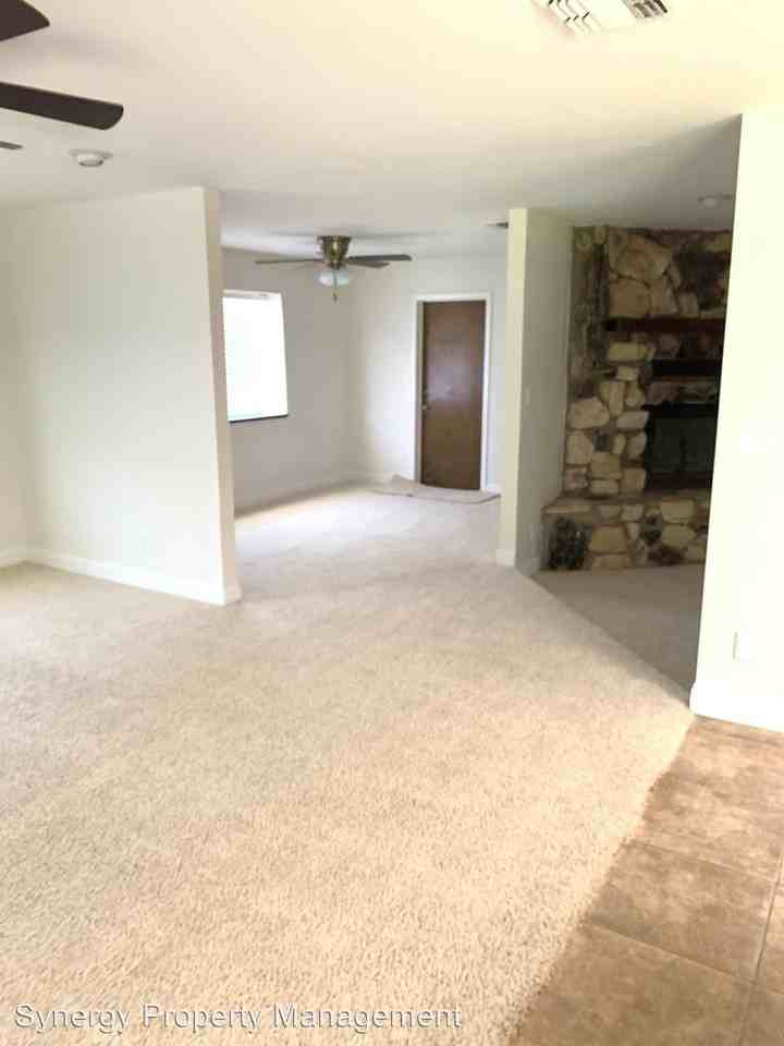 1307 Linda Kay St - Photo 3 of 22