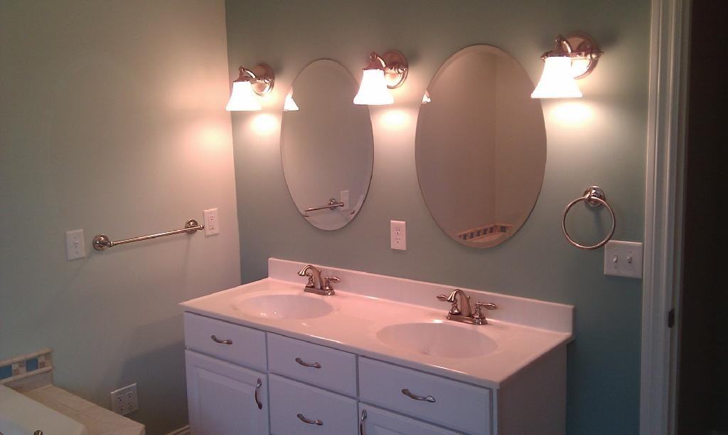 7920 Greendale Ave - Photo 3 of 23