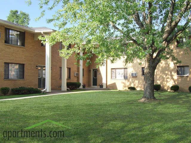 White Oaks Apartments 1729 Empire Blvd, ster, NY 14580 Zumper