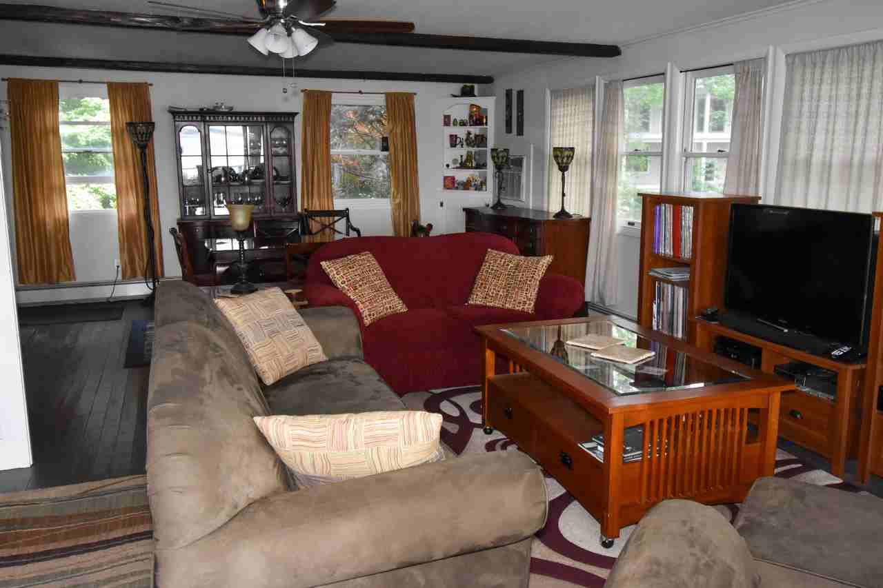 87 Chestnut Ave - Photo 3 of 19