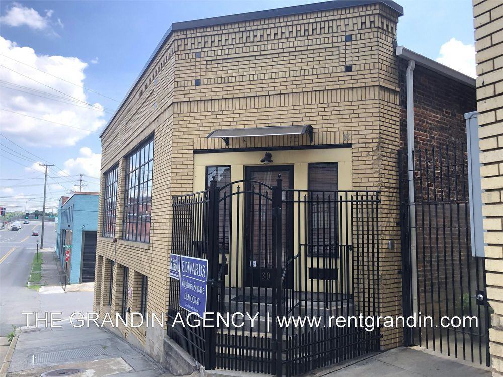 302 5th St SW - Photo 2 of 34