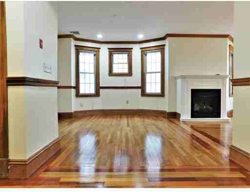 7 Holborn St 2 - Photo 2 of 14