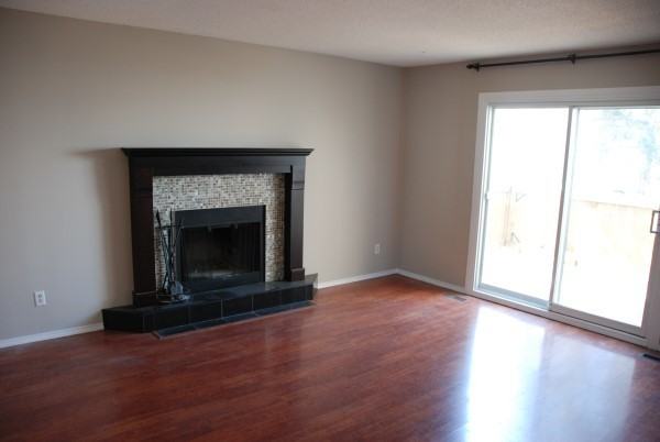 7230 Millwoods Road South - Photo 3 of 7