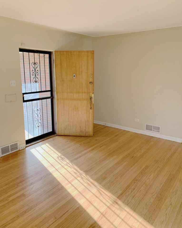 2800 Cook St - Photo 3 of 20