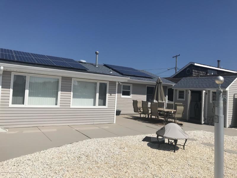 102 Bloomfield Rd - Photo 3 of 9