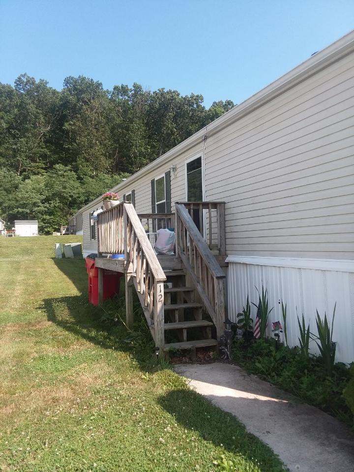12 Lemir Drive - Photo 3 of 8
