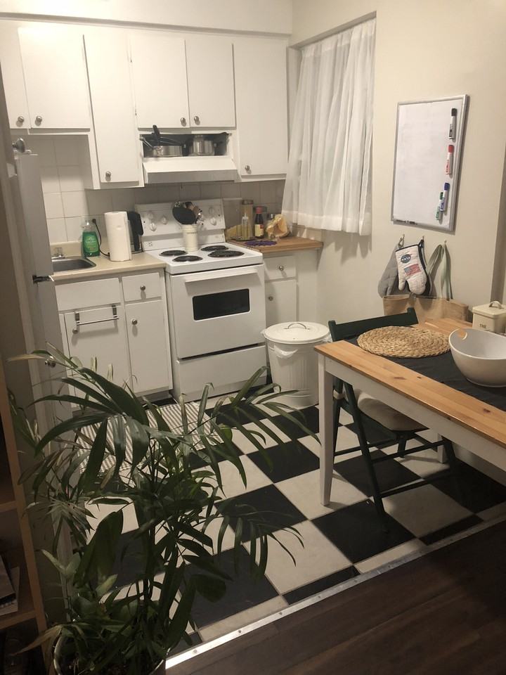 2150 Boul de Maisonneuve O - Photo 2 of 5