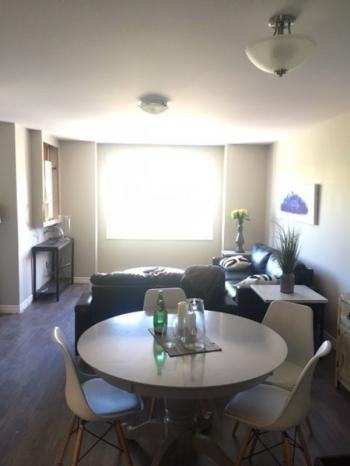 33 Municipal Avenue - Photo 3 of 12