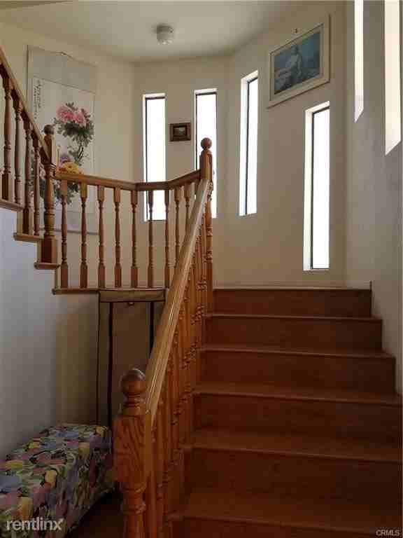 3403 W 224th St - Photo 3 of 10
