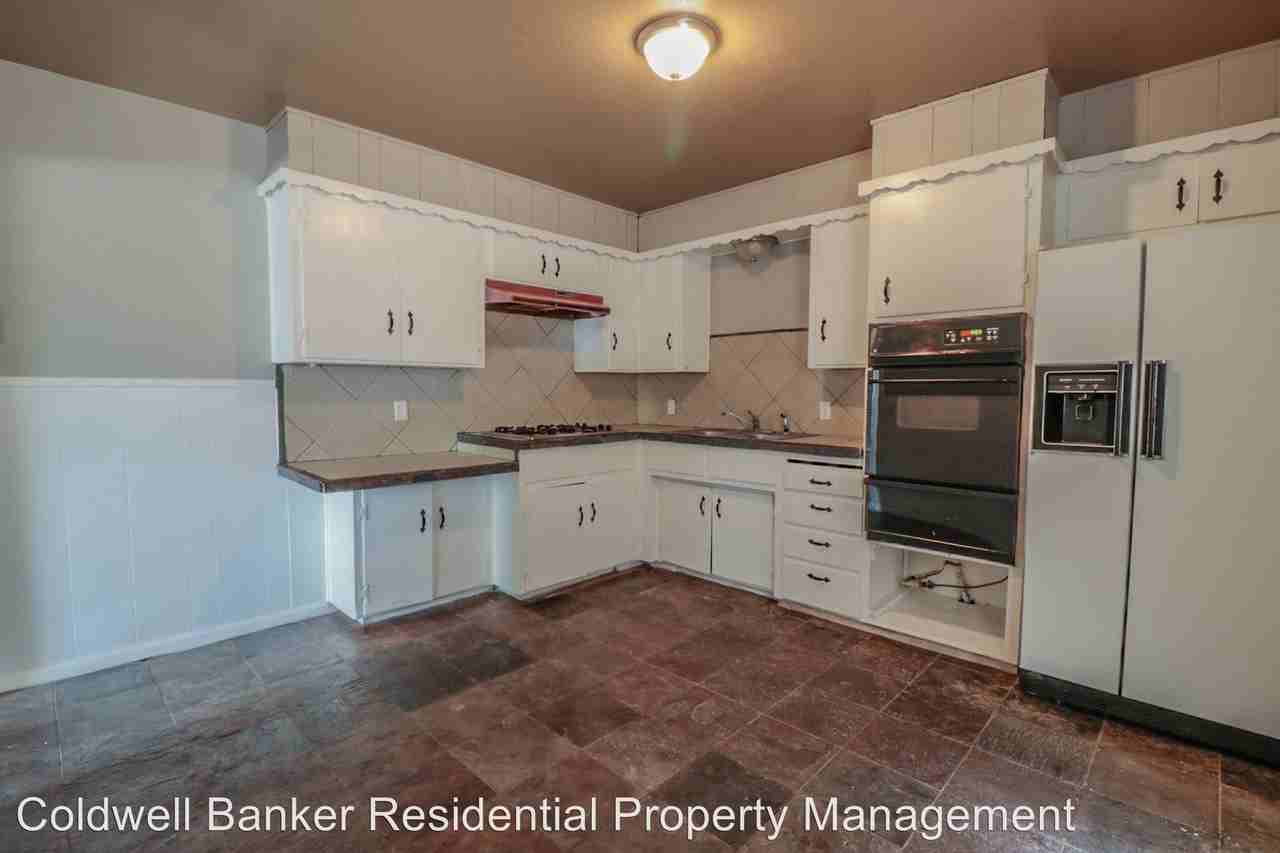 4103 17th Street - Photo 3 of 7